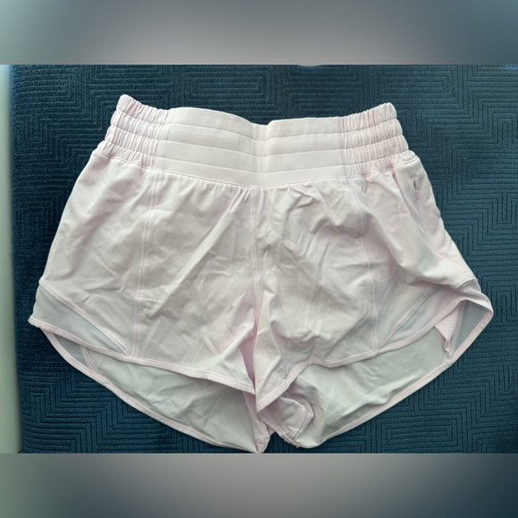 Shorts - Picture 1 of 3